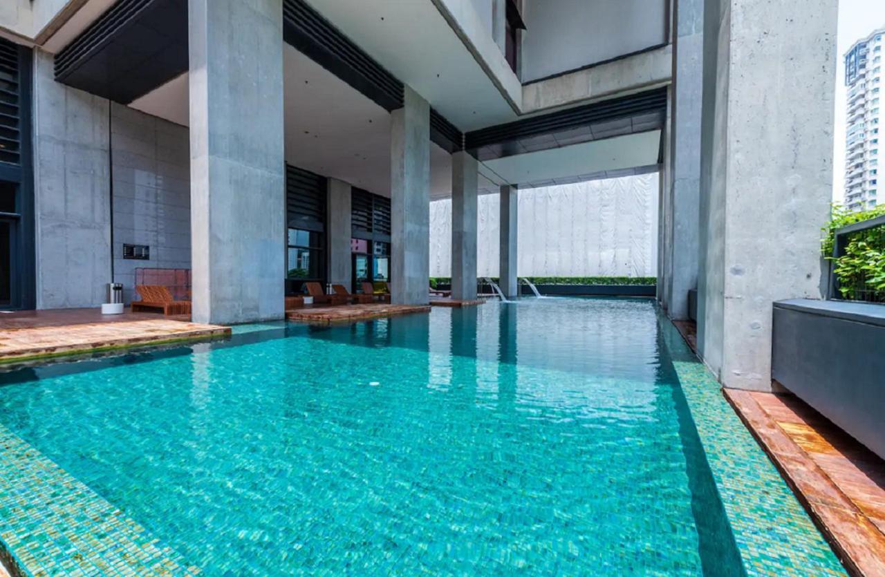 Luxury Arcoris Mont Kiara Nx 163Mall 1Bedroom 4 Pax Kuala Lumpur Zewnętrze zdjęcie